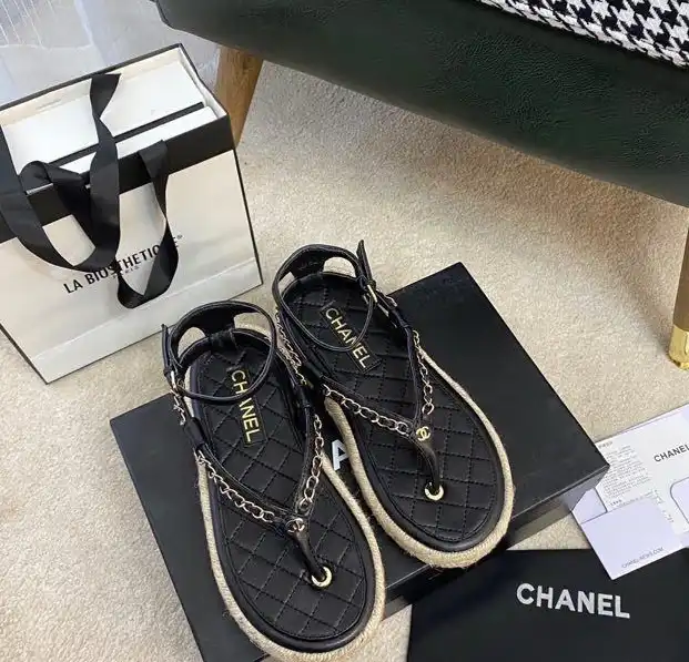 hype Chanel Slippers