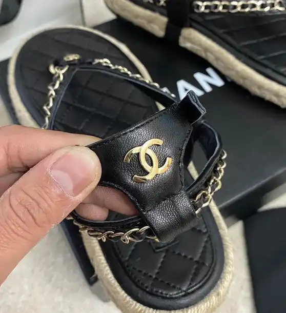 hype Chanel Slippers