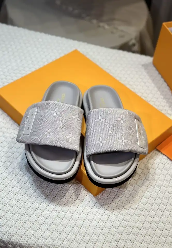 hype LV Slippers