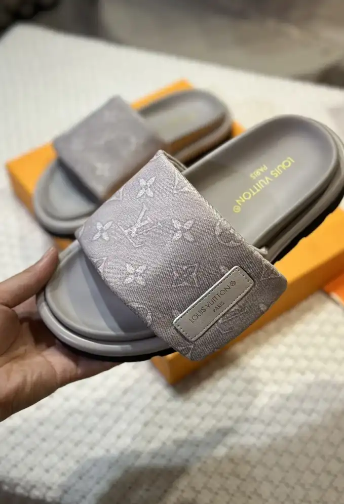 hype LV Slippers