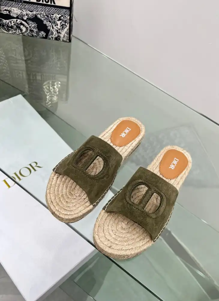 hype Christian Dior Slippers