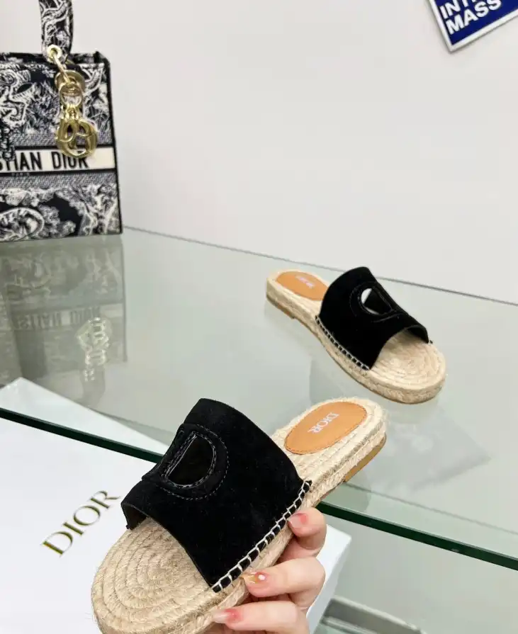 hype Christian Dior Slippers