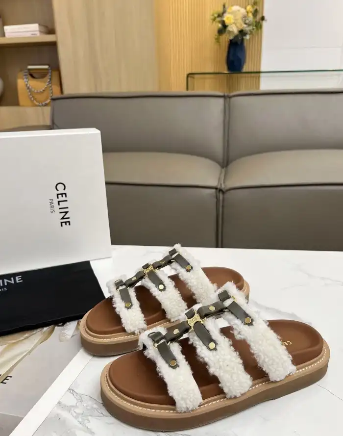 hype Celine Slippers