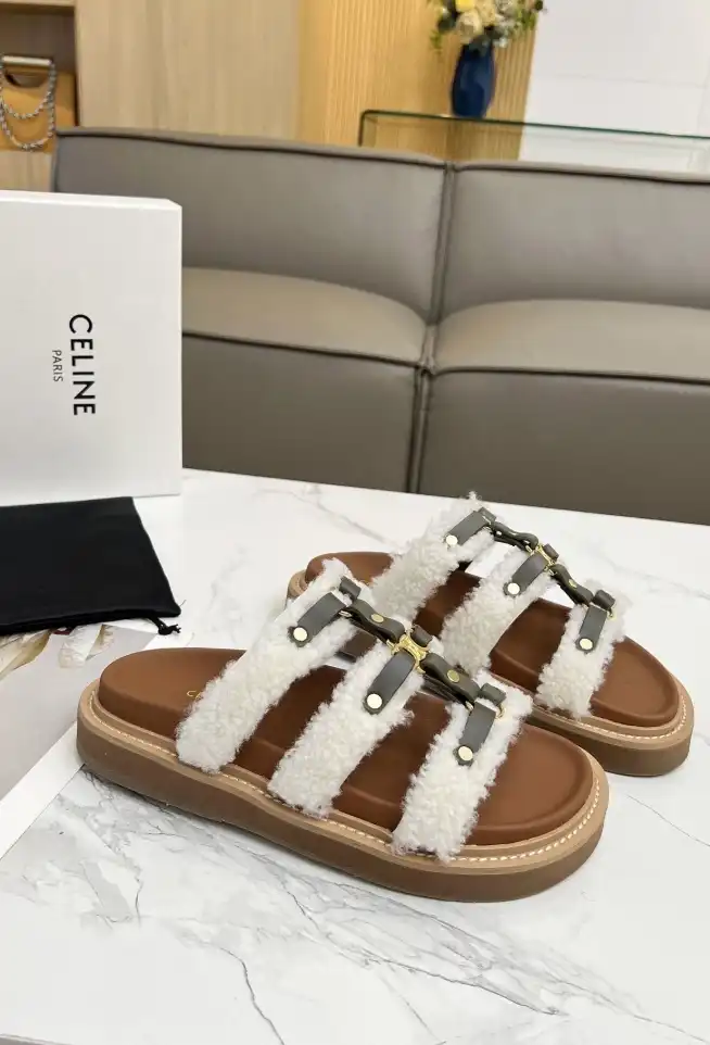 hype Celine Slippers