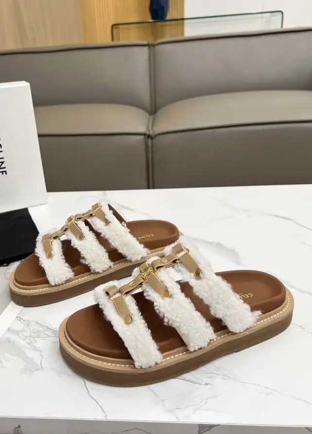 hype Celine Slippers