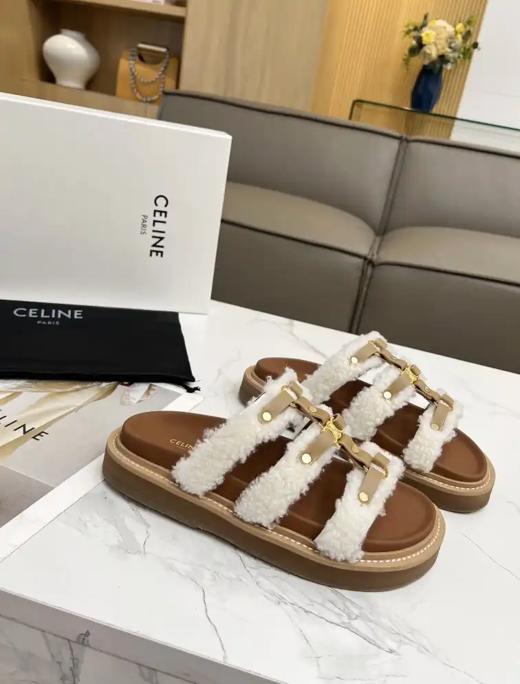 hype Celine Slippers