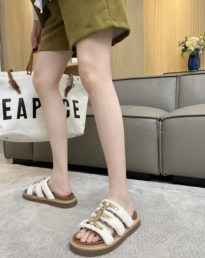 hype Celine Slippers