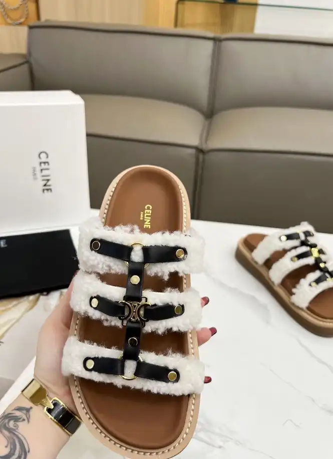 hype Celine Slippers