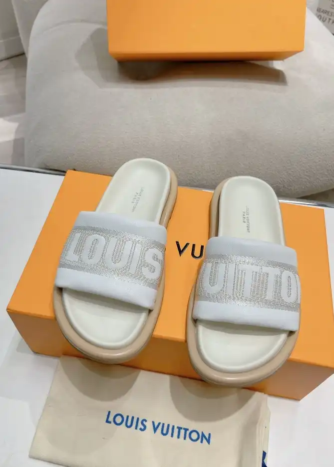 hype LV Slippers