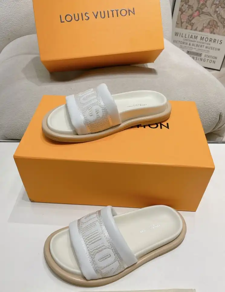 hype LV Slippers