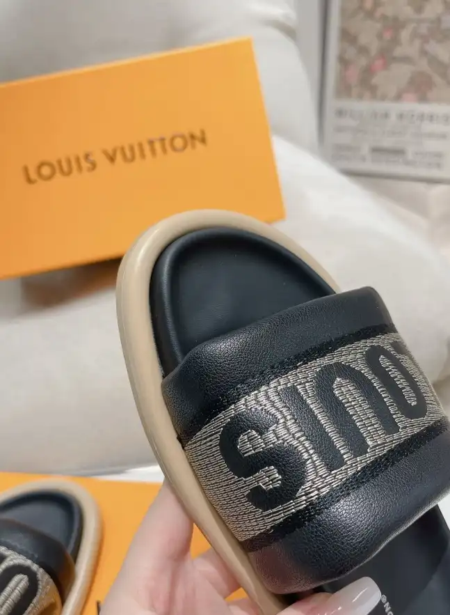 hype LV Slippers