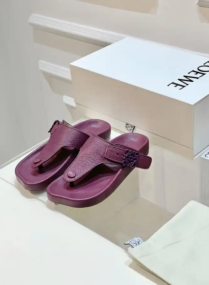 hype Loewe Slippers