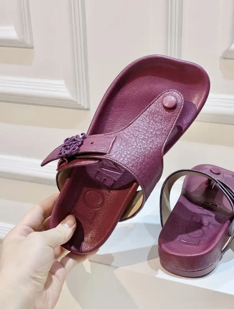 hype Loewe Slippers