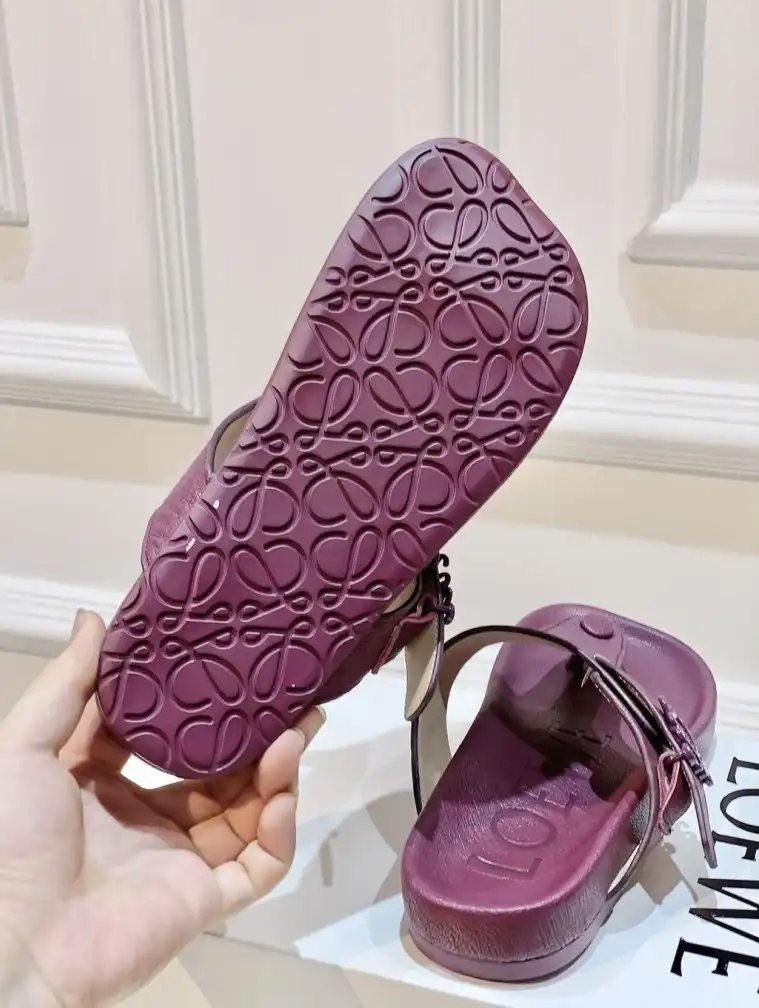 hype Loewe Slippers