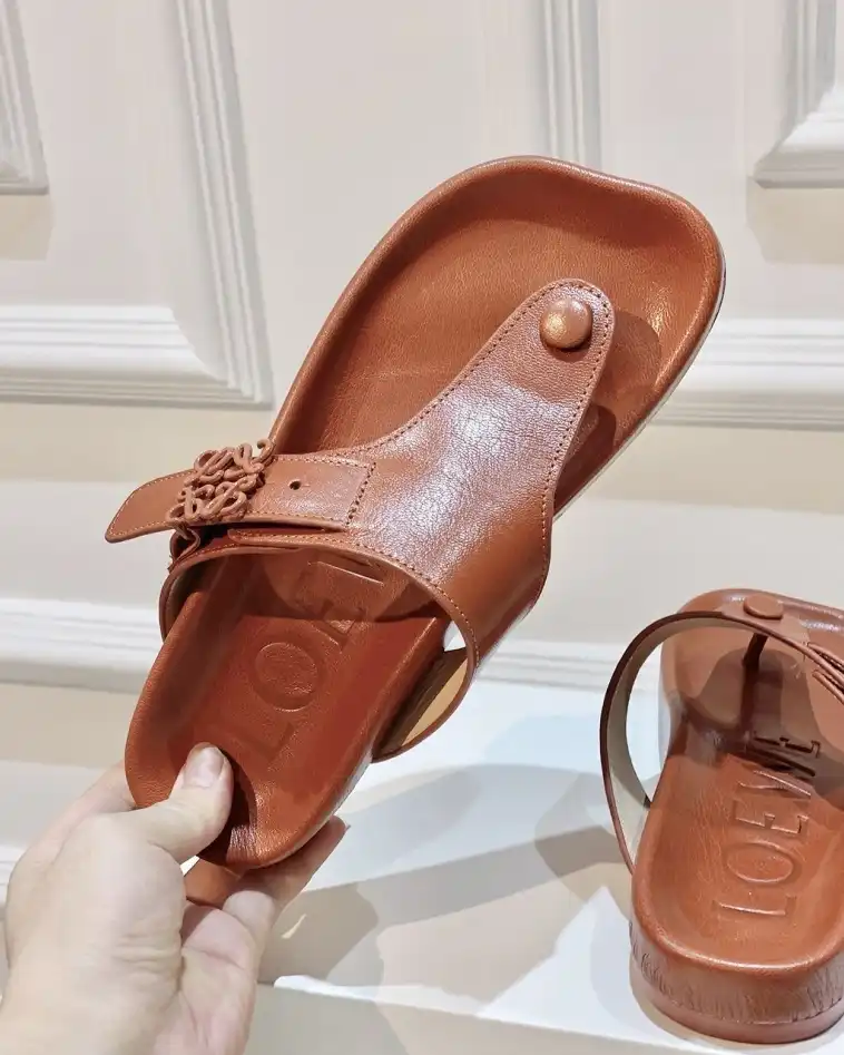 hype Loewe Slippers