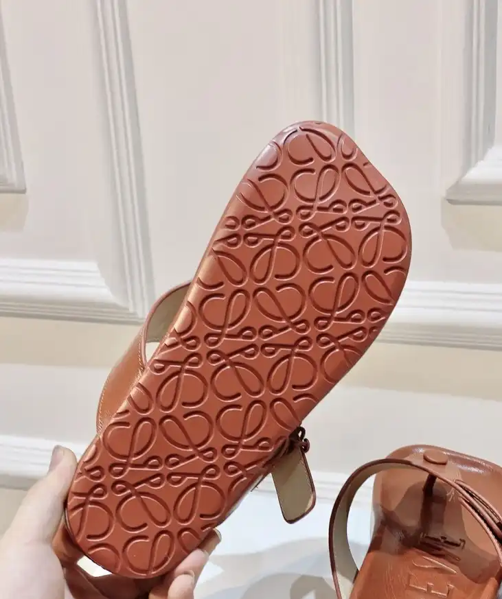 hype Loewe Slippers