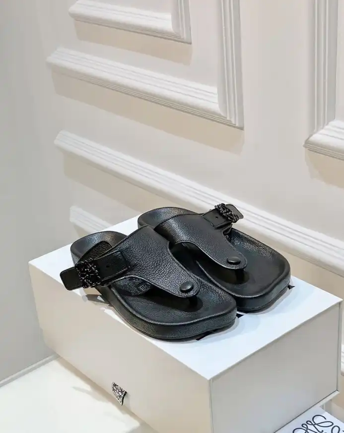 hype Loewe Slippers