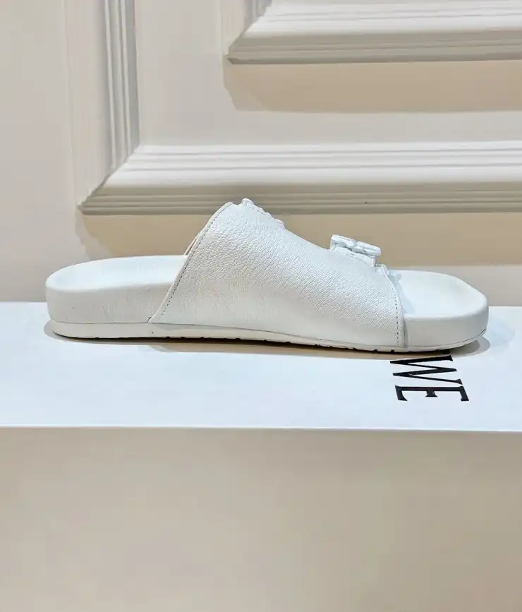 hype Loewe Slippers