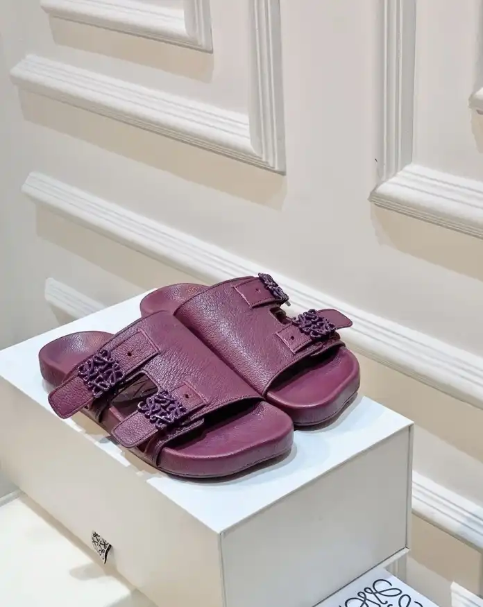 hype Loewe Slippers