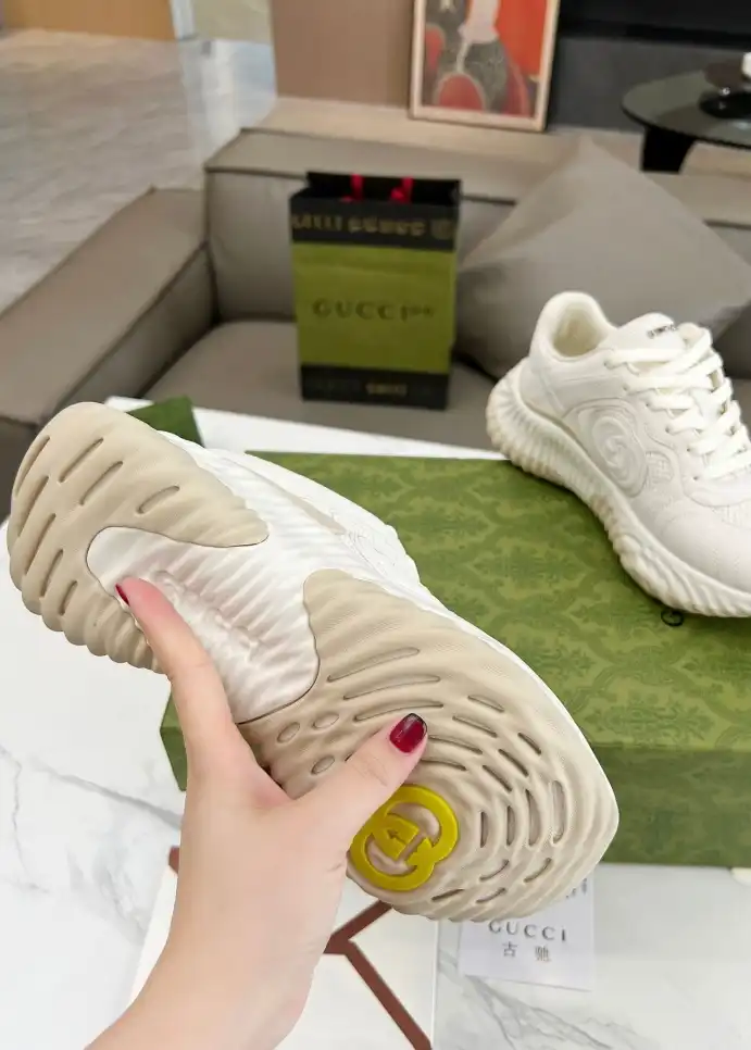 hype Gucci Sneakers