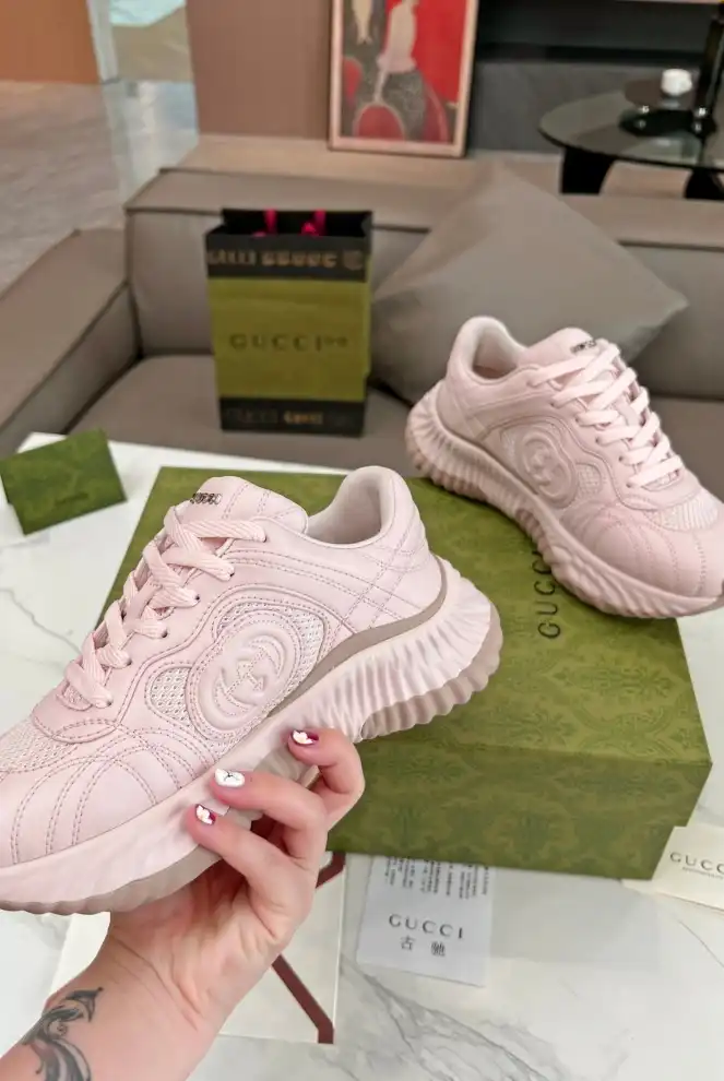 hype Gucci Sneakers