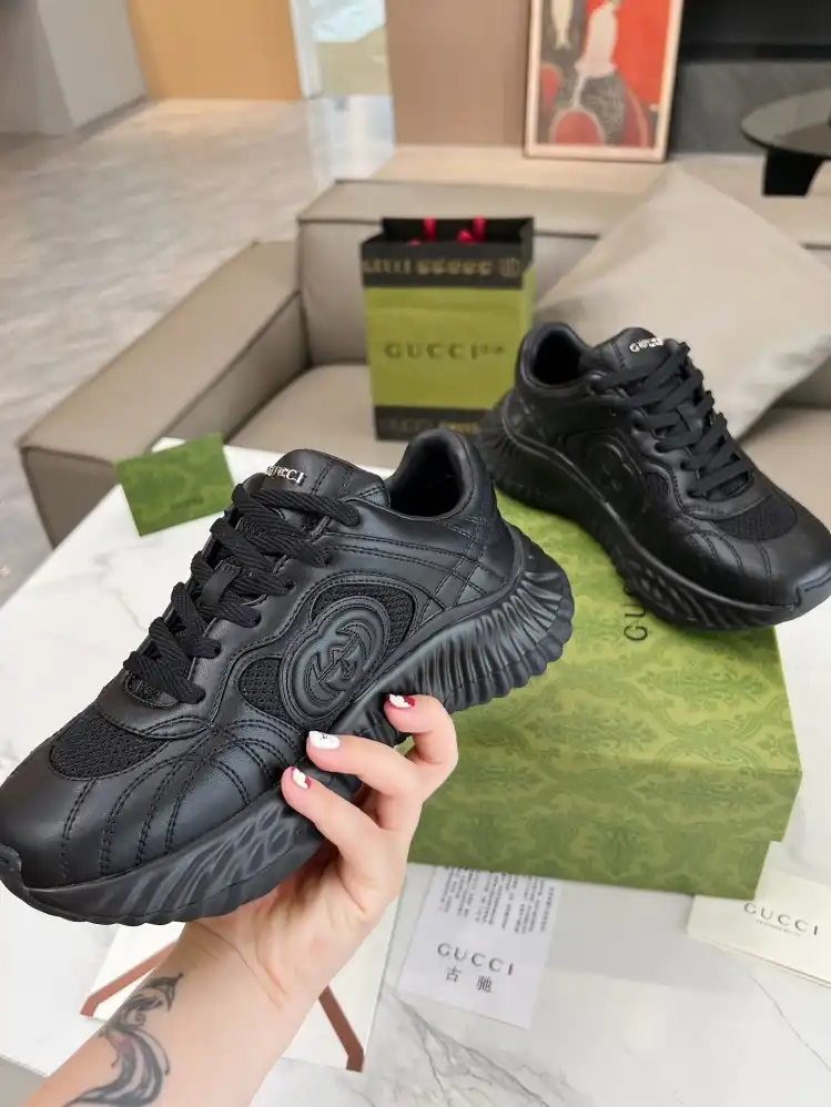 hype Gucci Sneakers