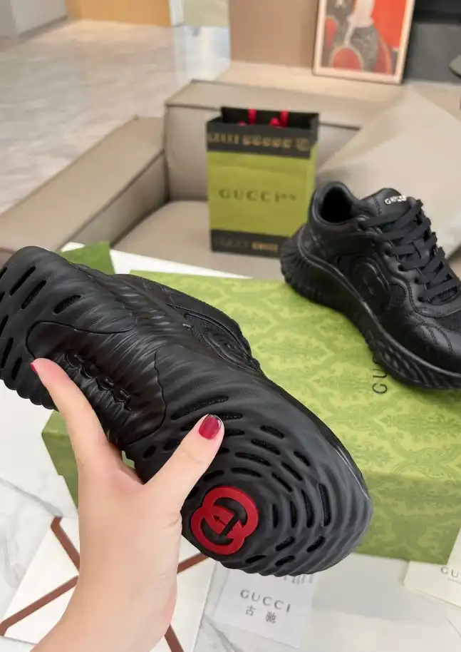 hype Gucci Sneakers