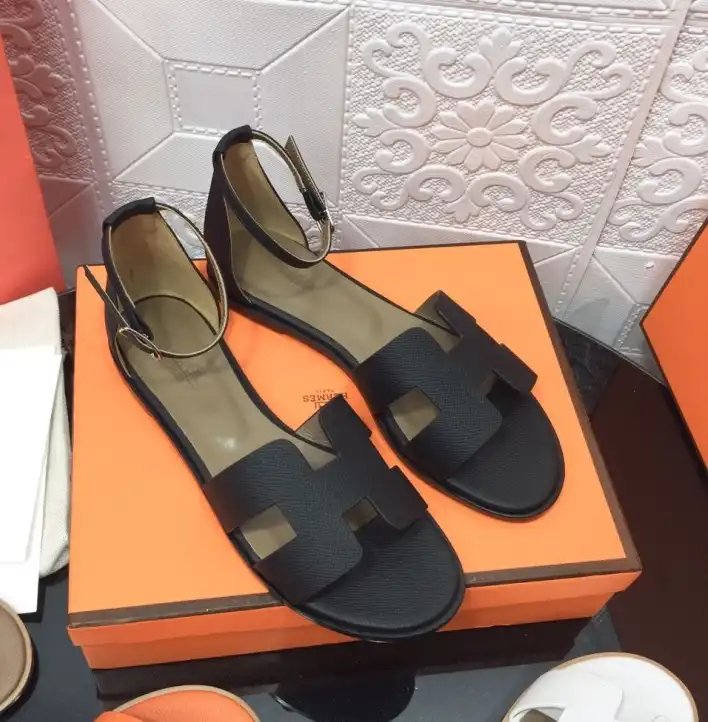 hype Hermes Slippers