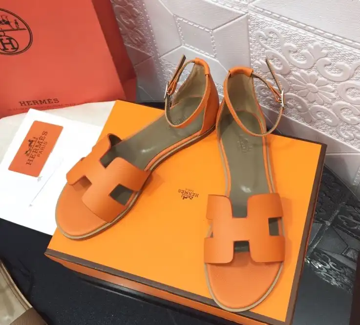 hype Hermes Slippers