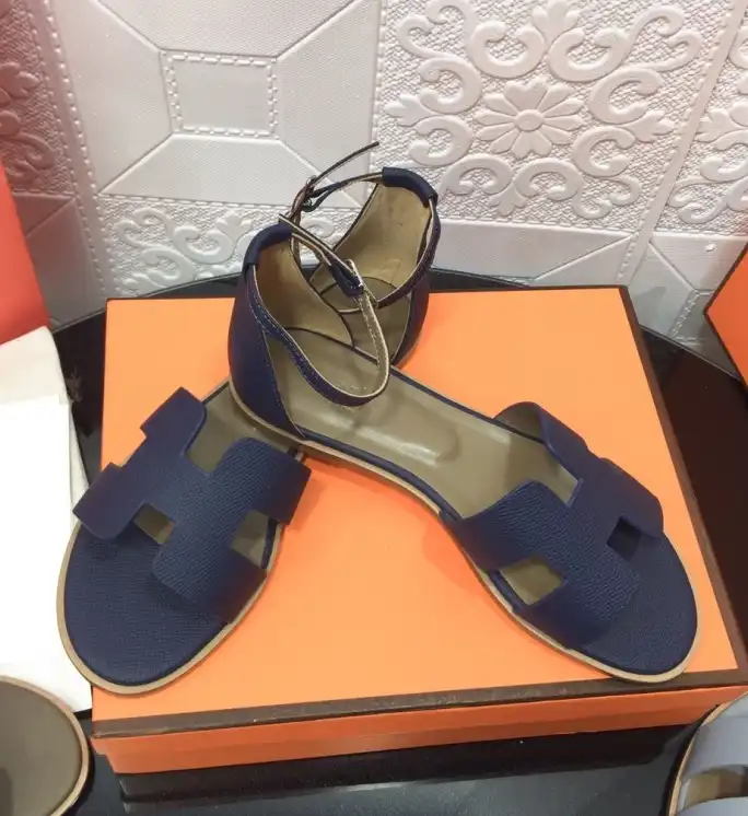 hype Hermes Slippers