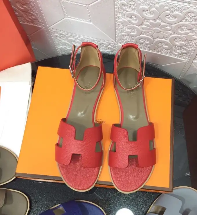 hype Hermes Slippers