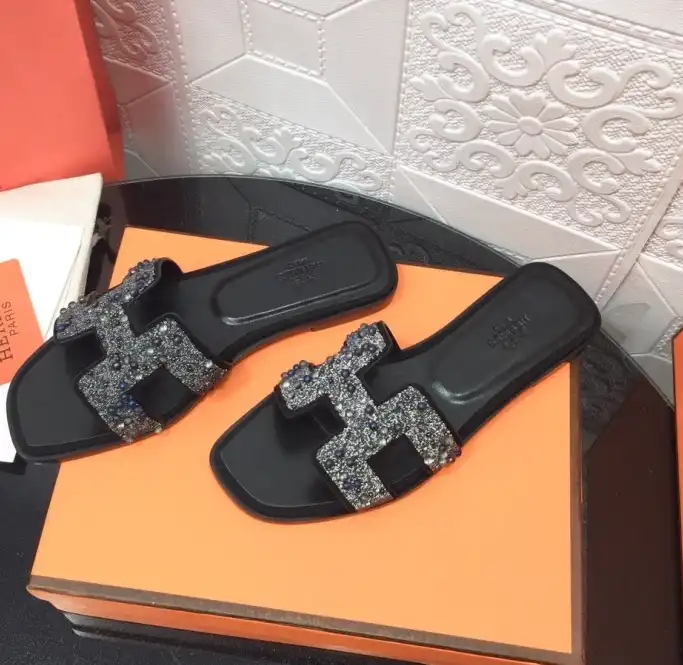 hype Hermes Slippers