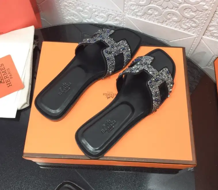 hype Hermes Slippers