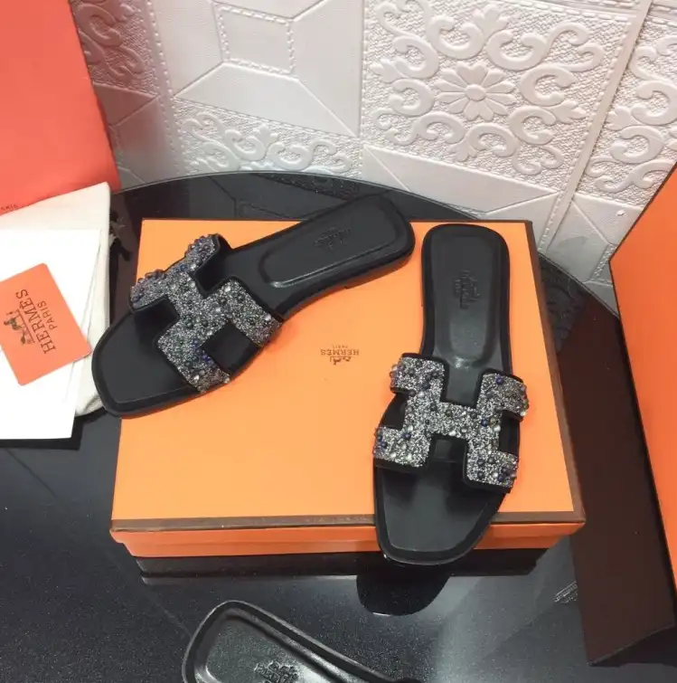 hype Hermes Slippers