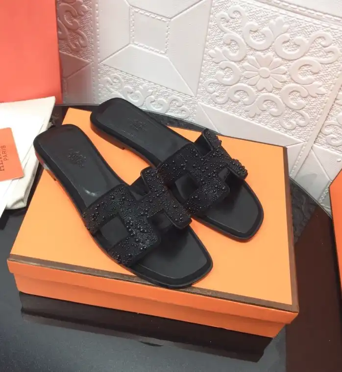 hype Hermes Slippers