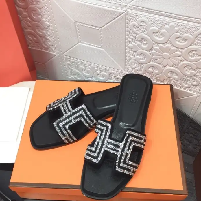 hype Hermes Slippers