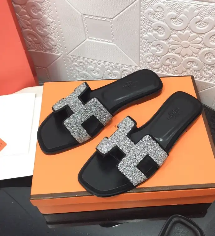 hype Hermes Slippers