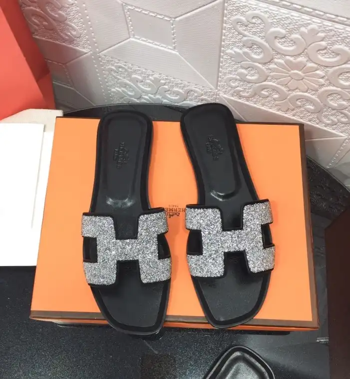 hype Hermes Slippers