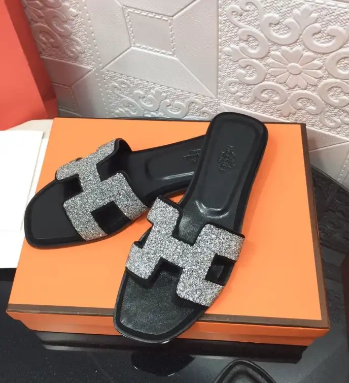 hype Hermes Slippers