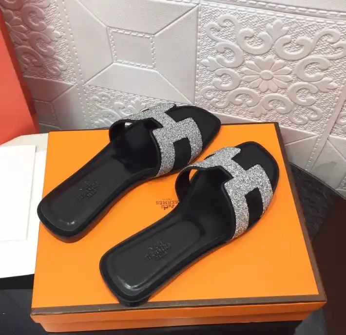 hype Hermes Slippers