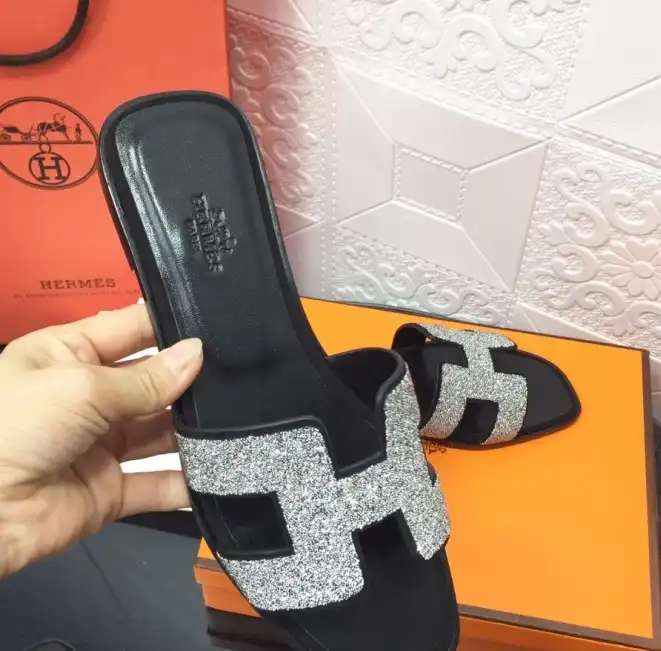 hype Hermes Slippers