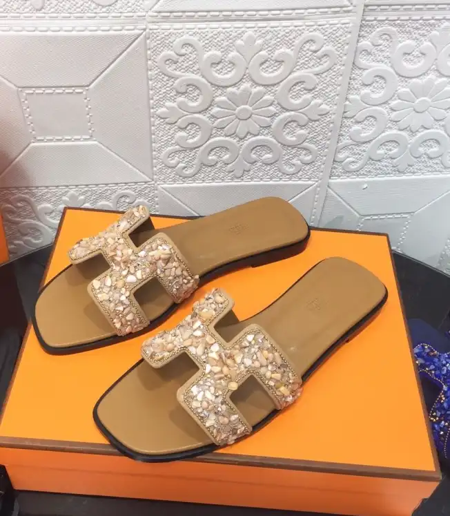 hype Hermes Slippers