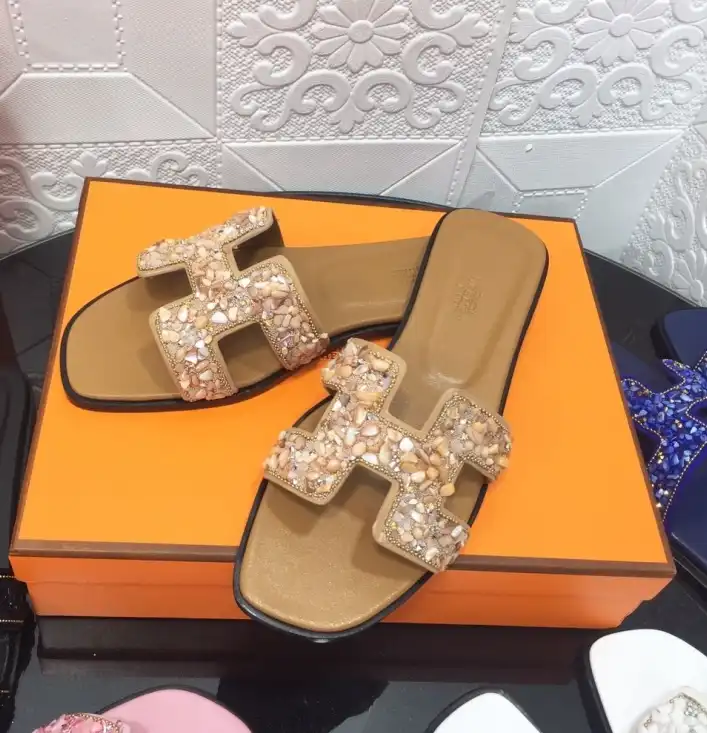 hype Hermes Slippers