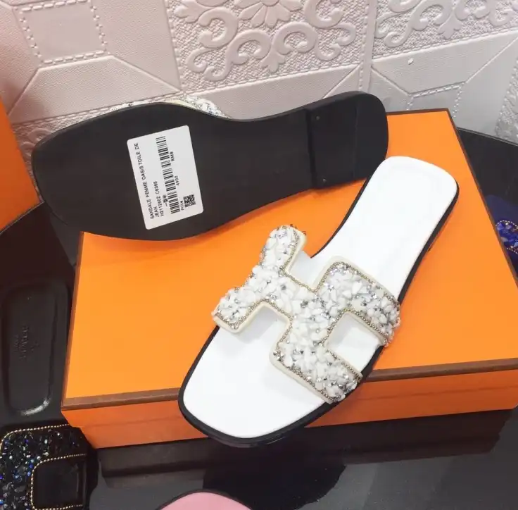 hype Hermes Slippers