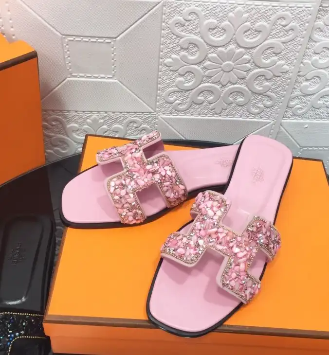 hype Hermes Slippers