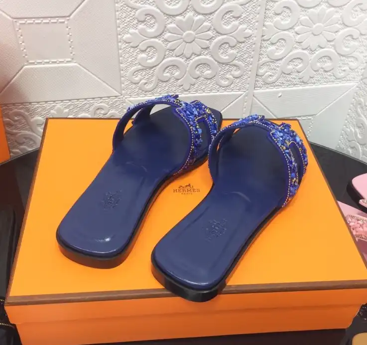 hype Hermes Slippers