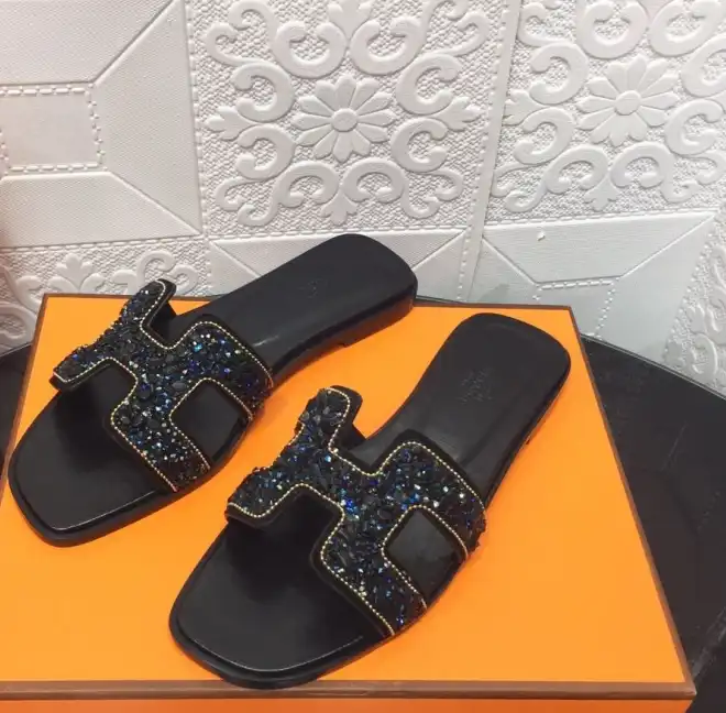 hype Hermes Slippers