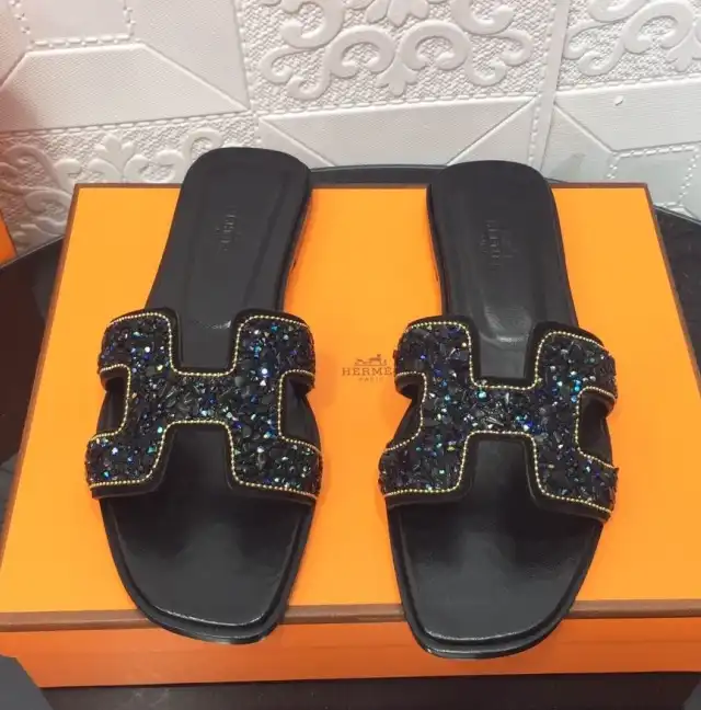 hype Hermes Slippers