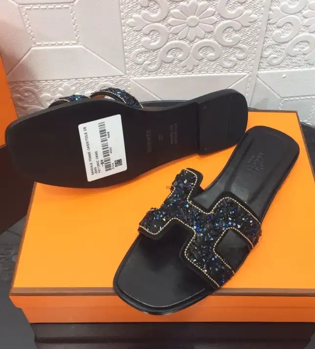 hype Hermes Slippers