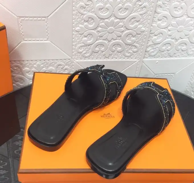 hype Hermes Slippers